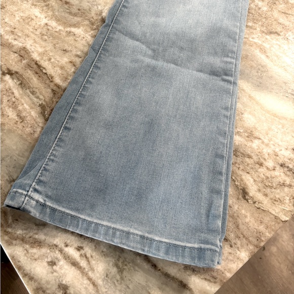 Big Girls Ultimate Stretch Mid-rise Pull-on Waist Flare Jeans size 16 NWT - Picture 6 of 9
